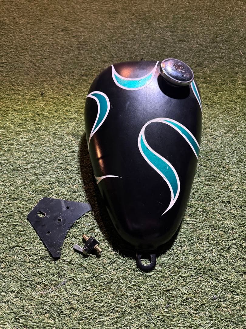 t&f製 マスタングタンク スティード用 アメリカンバイク steed400