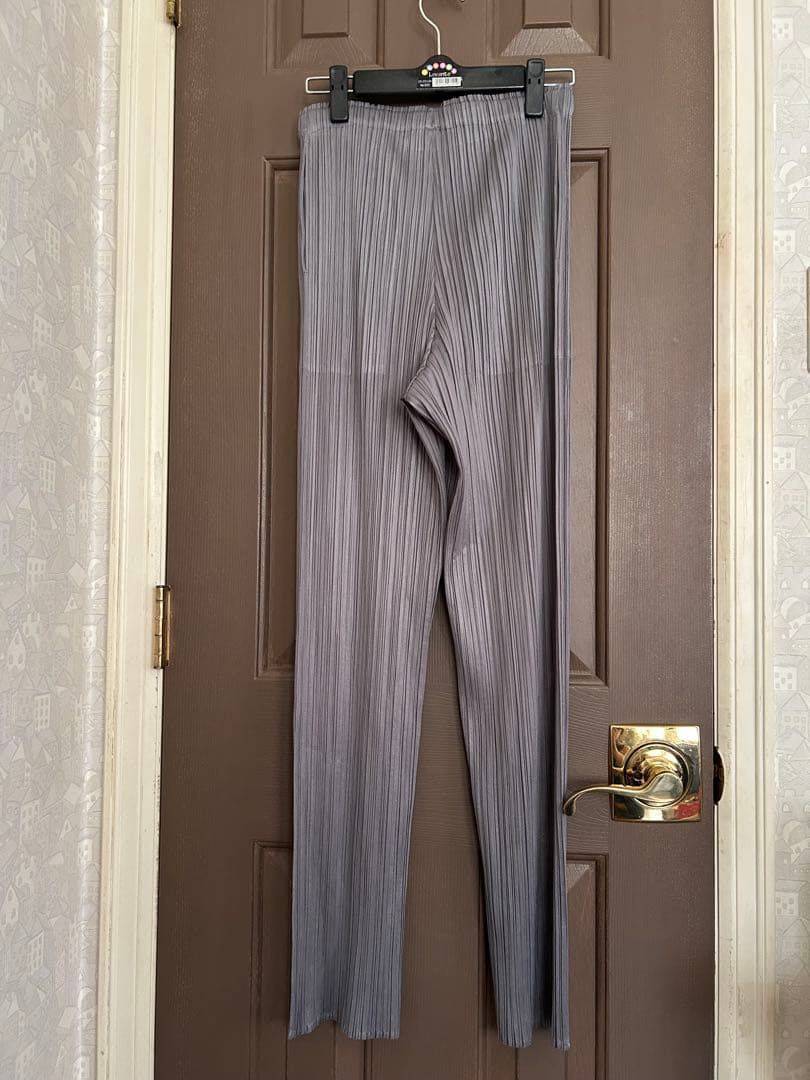 プリーツプリーズ　ベーシックグレーサイズ5