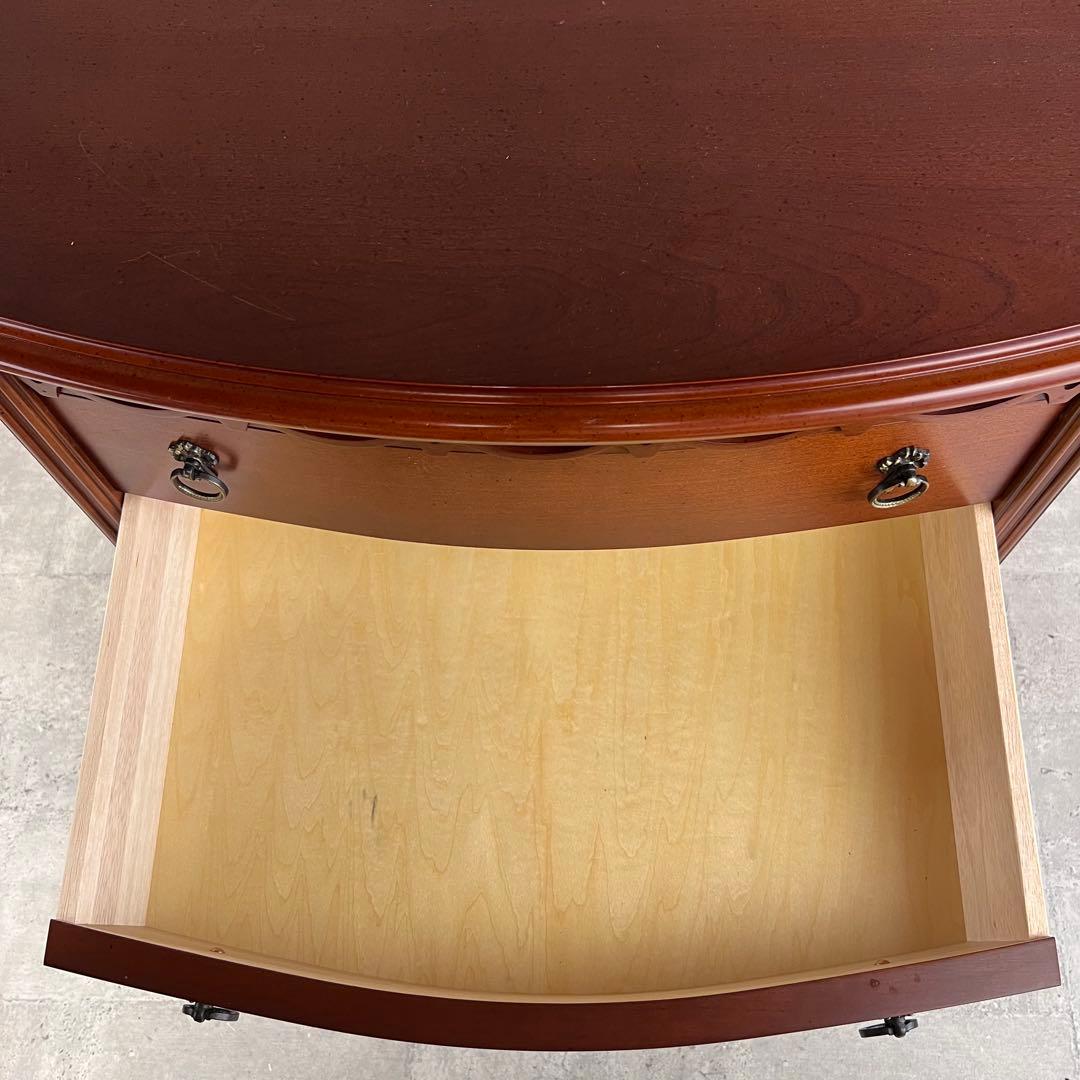 リンホーリン 4段チェスト　Lynn Hollyn サイドボード