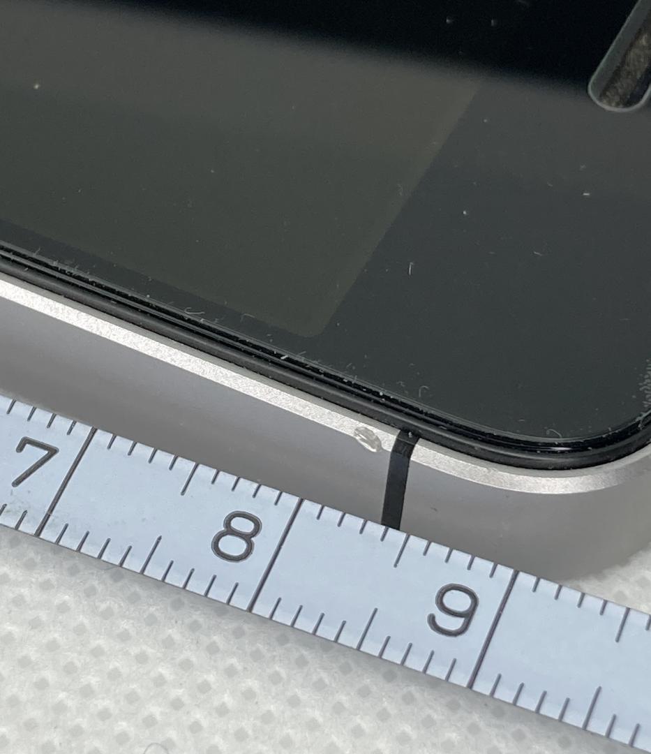 美品 iPhone SE 第一世代 64GB SIMフリー版 スペースグレイ