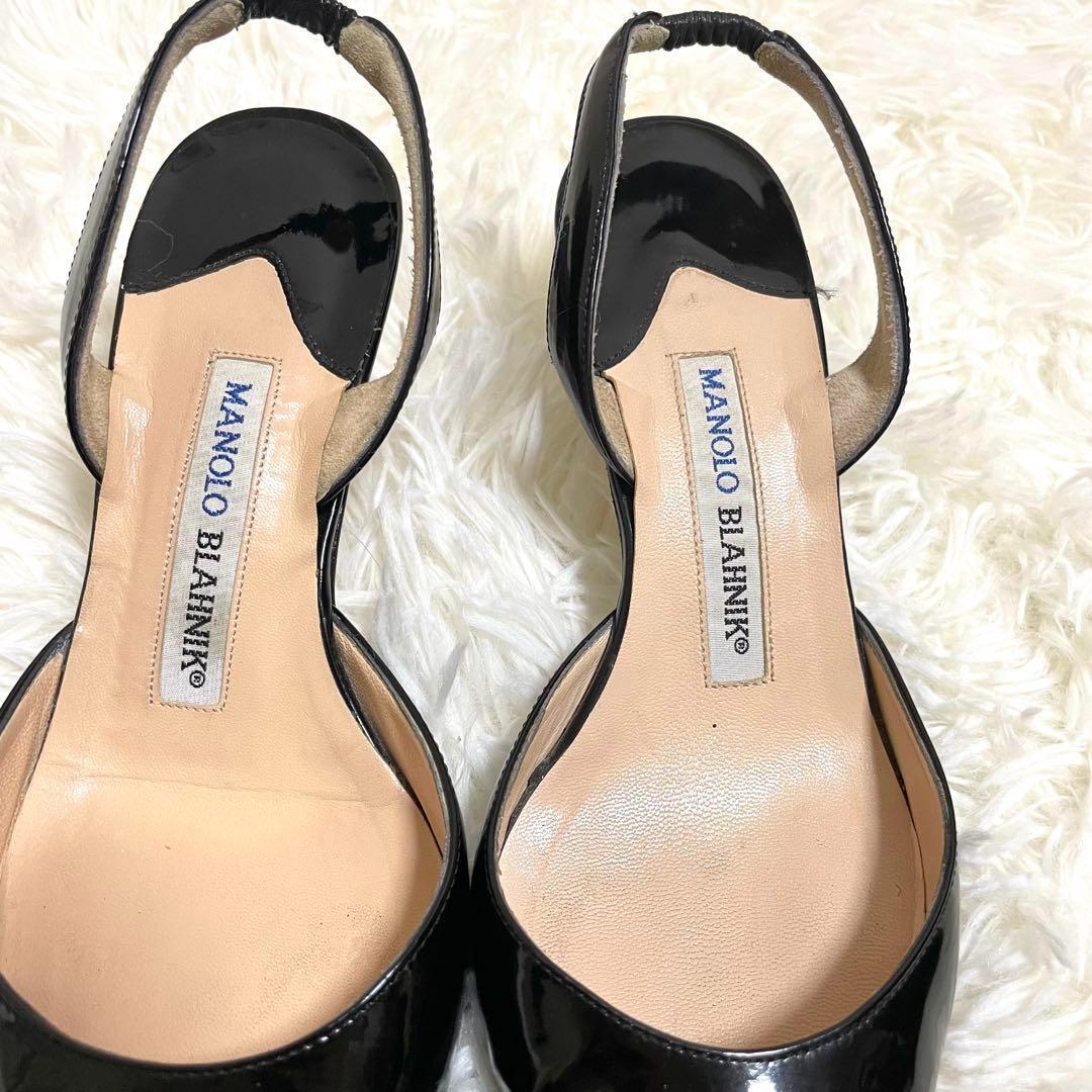 マノロブラニク パンプス キャロリン エナメル ポインテッドトゥ 22.5cm