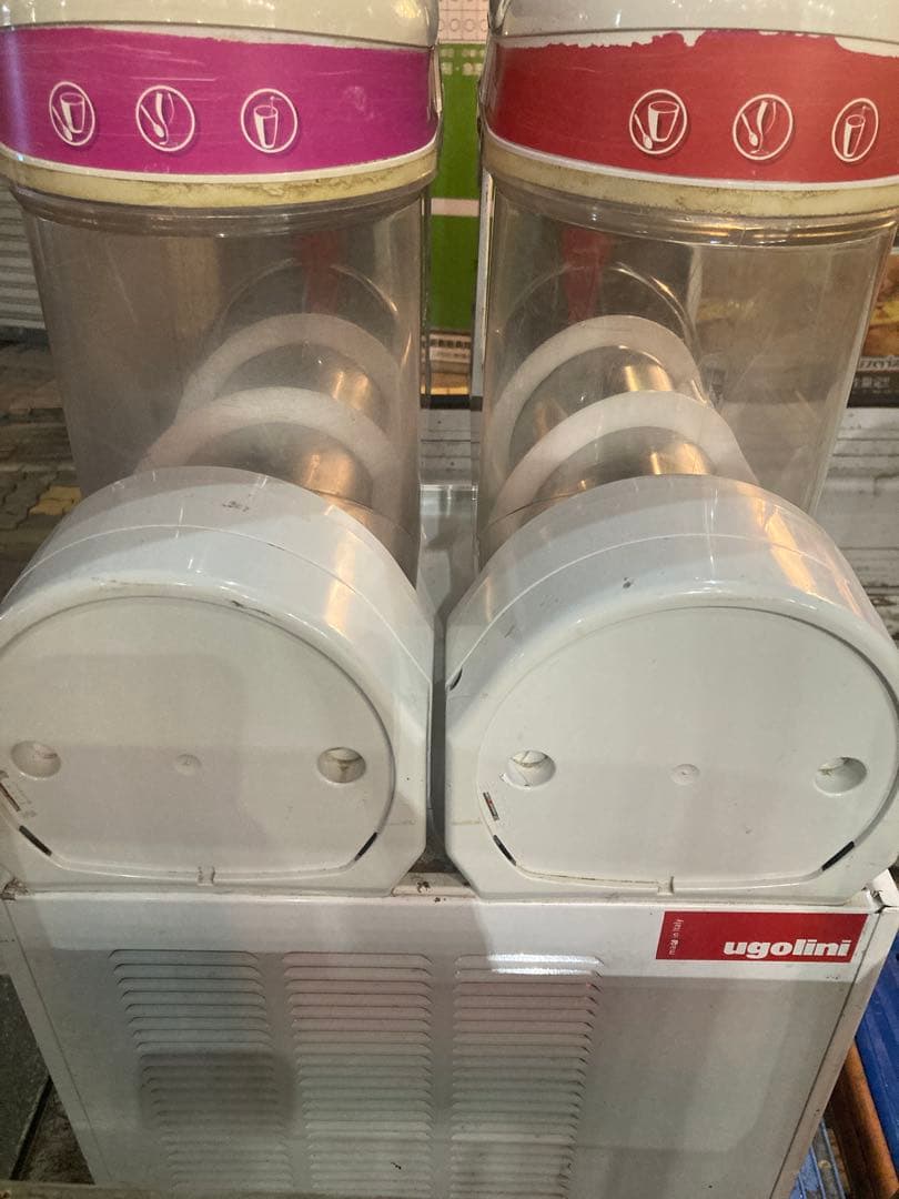 コメント下さい。値引きします。 フローズンマシン 残り1台150000円(税込)