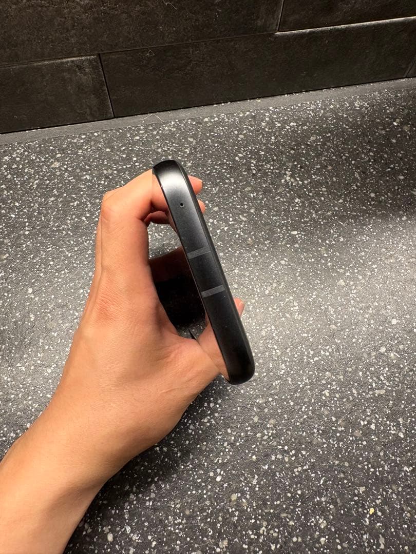 【美品】Google Pixel 8a SIMフリー 本体+箱+おまけ付き