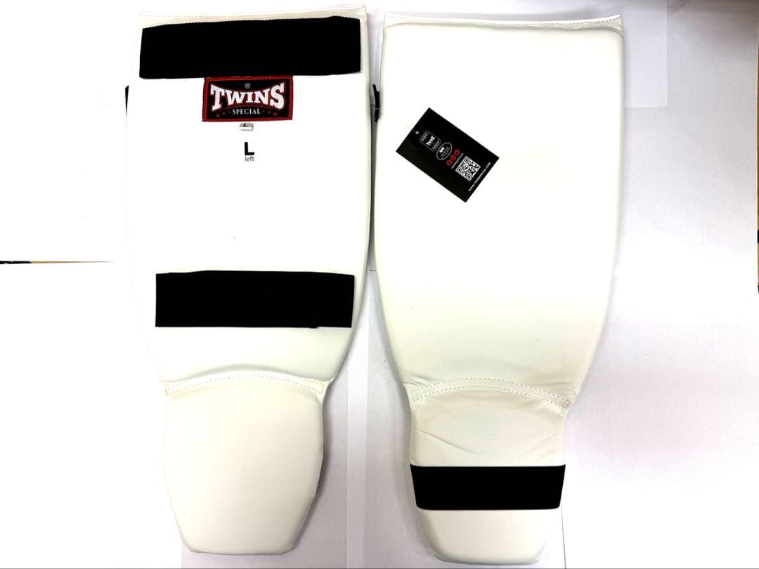 ころmama様用　TWINSレガース　白L ヘッドギアL白　サポーター　送料込