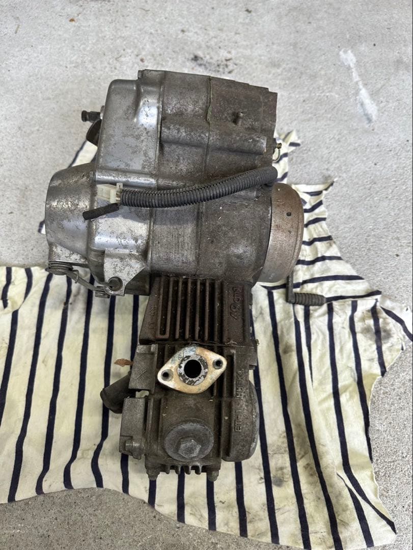 z50j モンキー 12vエンジン