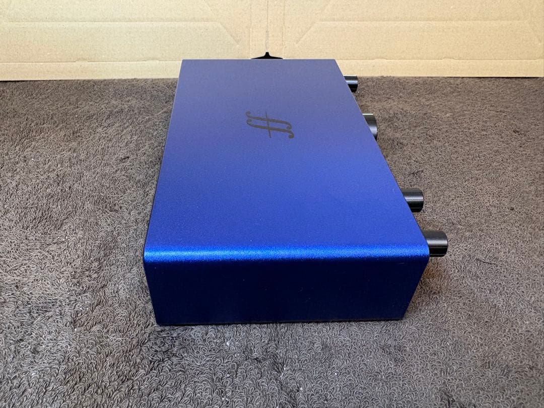 【激レア】Scarlett 2i2 (gen. 4) AnniversaryED