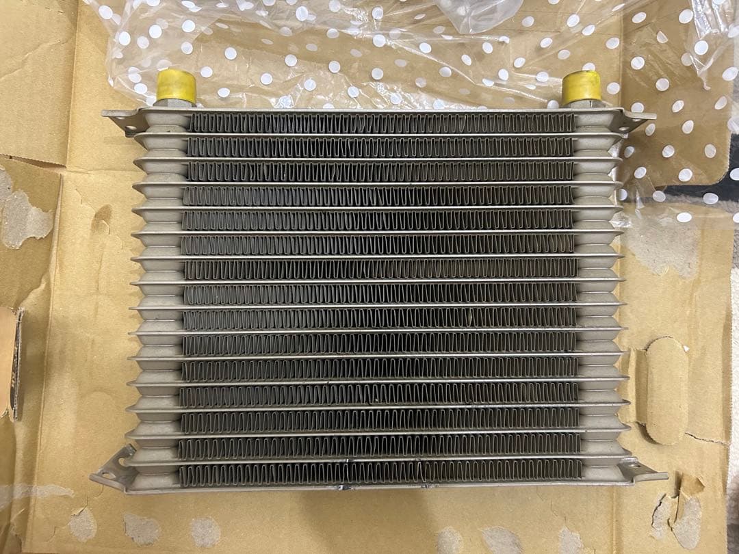 HPI オイルクーラー　16段　コア　のみ