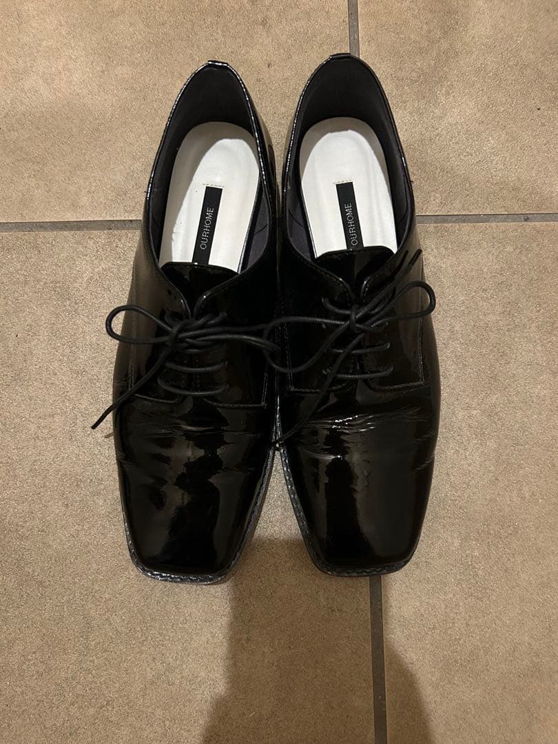 our きれいめレースアップシューズ