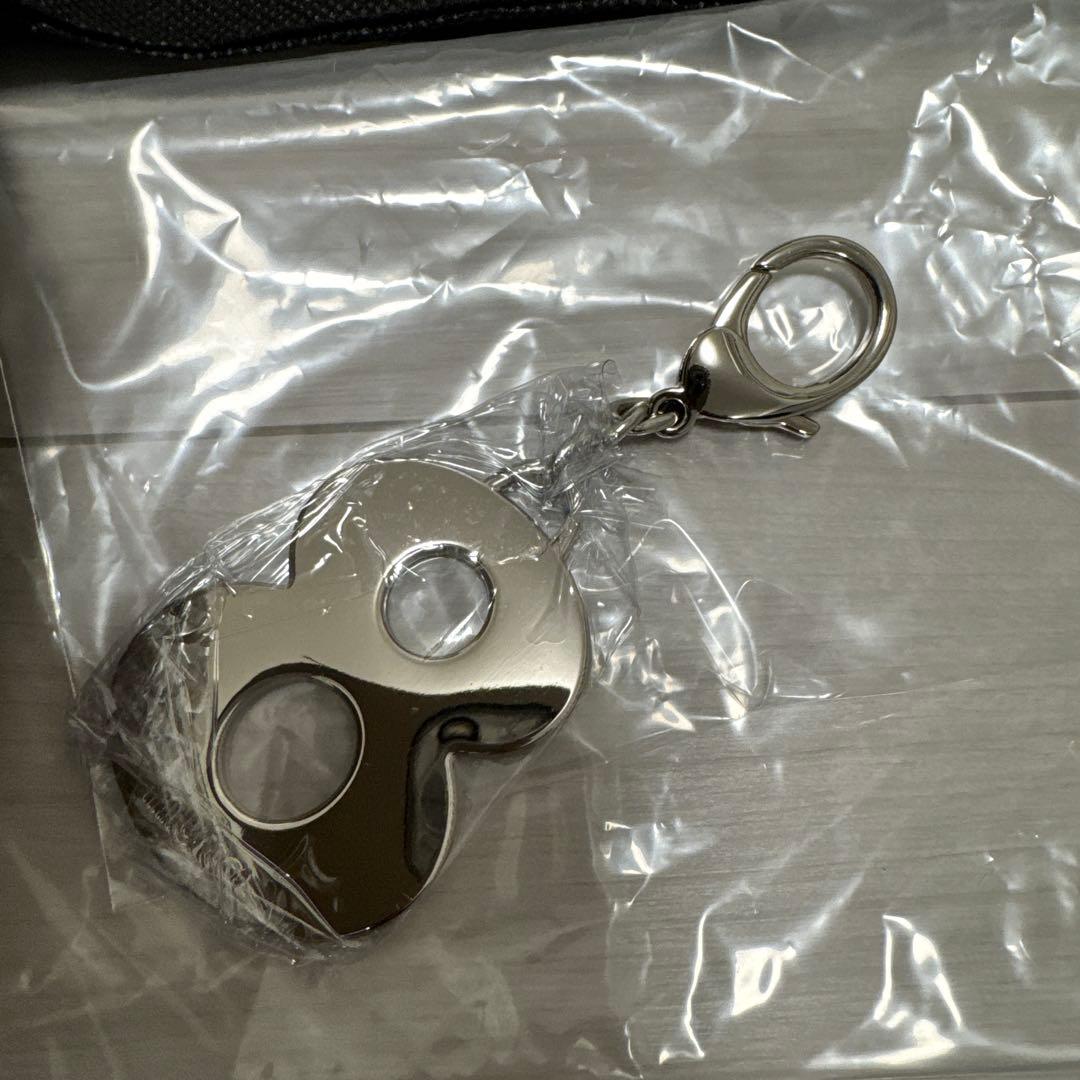 新品未使用　ムータ　ムートン　バッグ　muta レディース　バッグ　チャーム付き