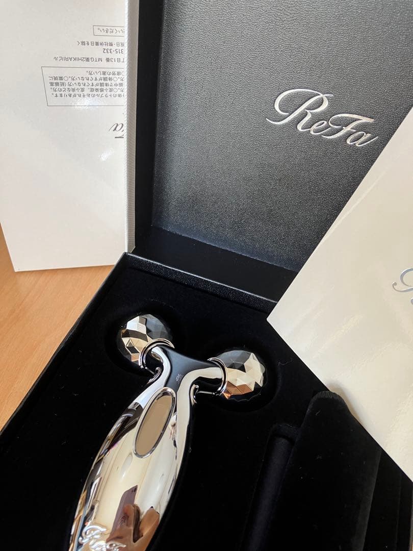 リファ　カラット