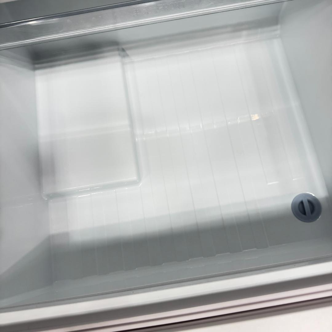 東京23区送料無料　超美品東芝2022年製3ドア冷蔵庫326L　洗浄/除菌済み