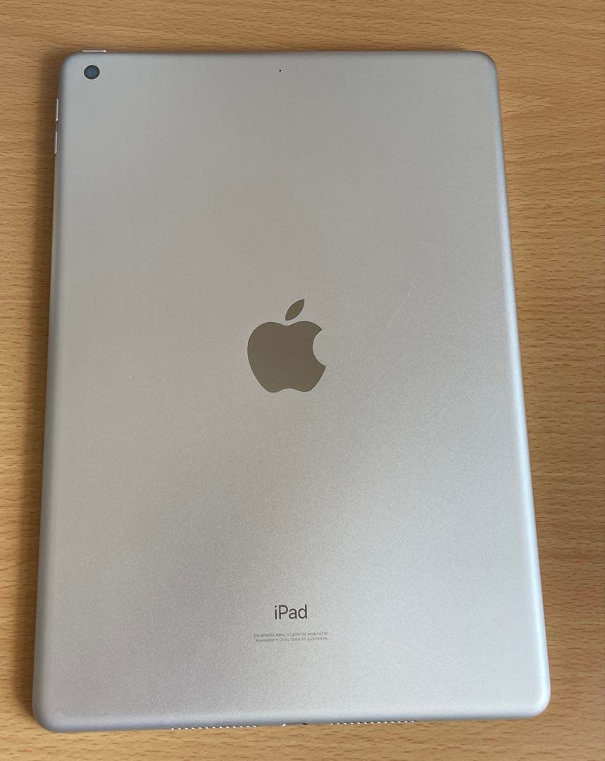 iPad本体 第7世代 32GB シルバー