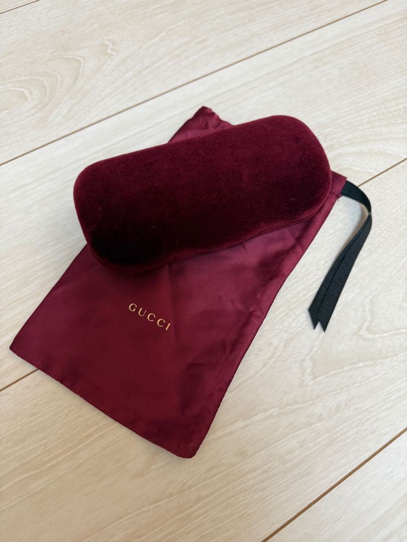 GUCCI ブラック オーバーサイズサングラス ケース付き　GUCCI正規店購入