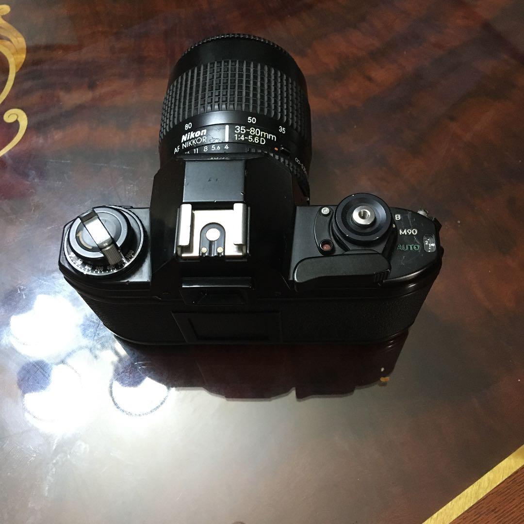 Nikon フィルムカメラ　em ニッコールレンズつき