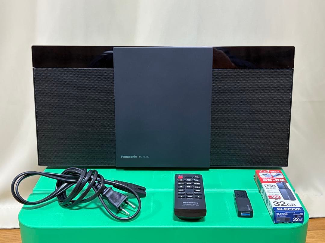 美品！Panasonic SC-HC320 USBメモリー付　ステレオシステム