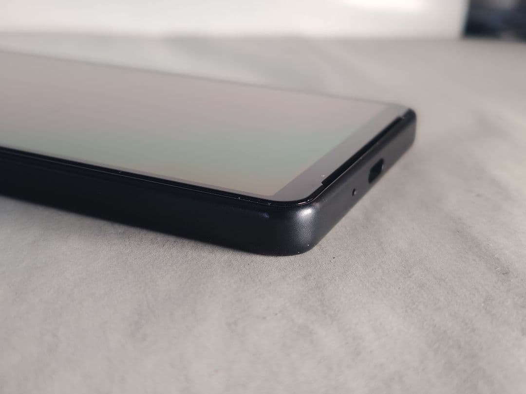 美品 SIMフリー Xperia 10 IV SOG07 ブラック 完済済