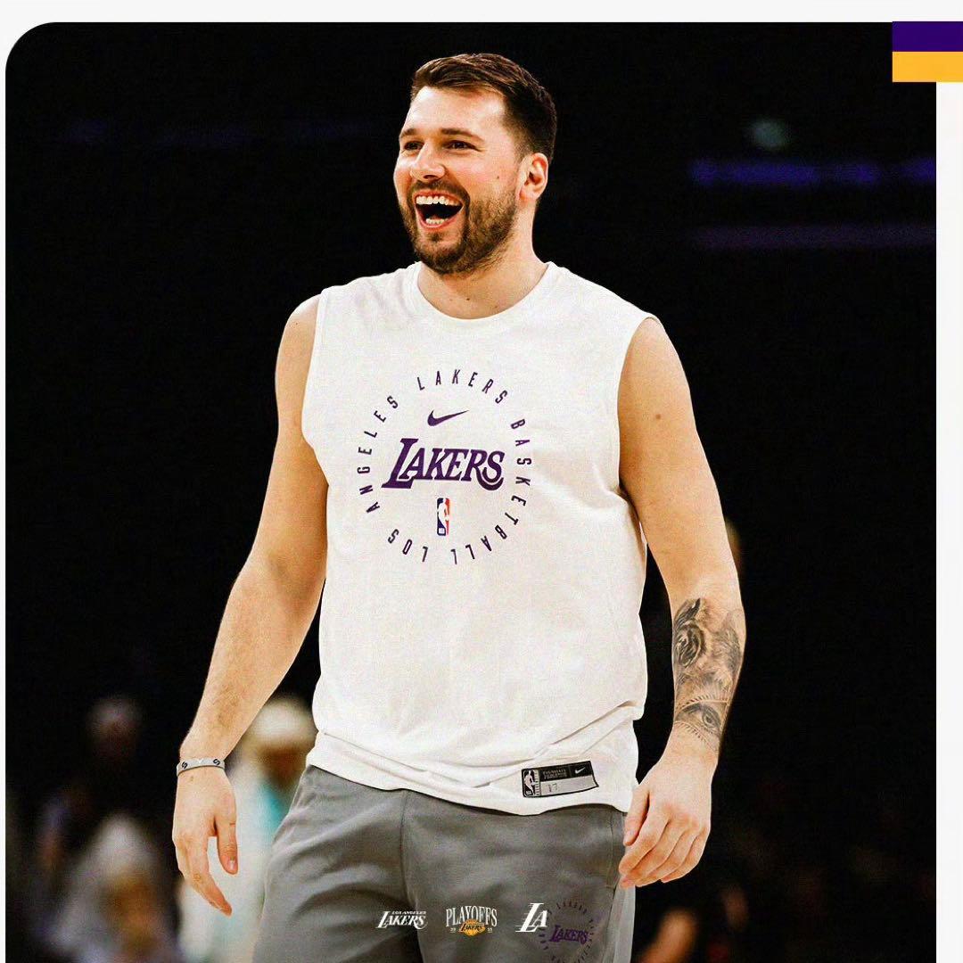 ナイキレイカーズNBA25シーズン選手支給品UsedプラクティスTシャツMサイズ