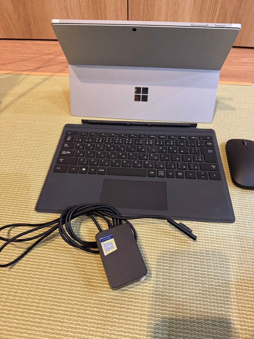Microsoft Surface Pro シルバー 本体