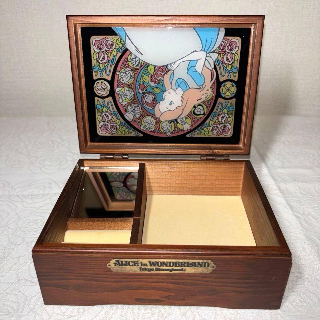 不思議の国のアリス オルゴール付きジュエリーボックス ディズニー