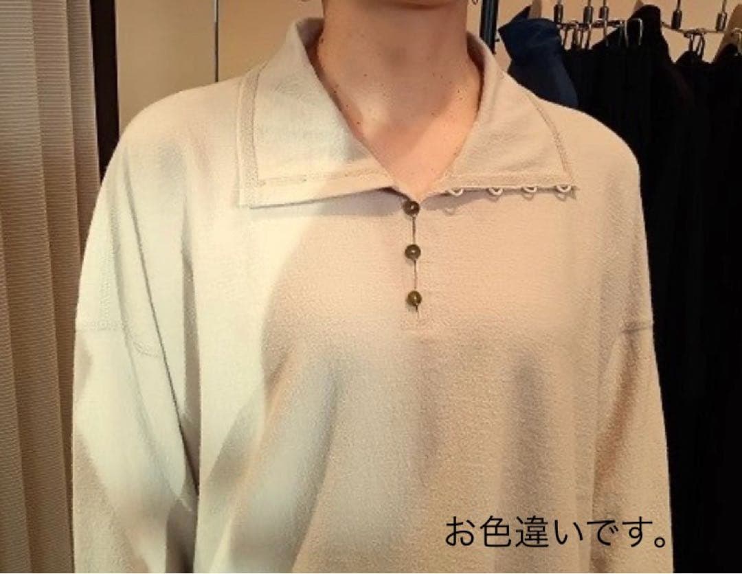 ヨーガンレール　2024未使用 薄手フェルトのハイネックプルオーバー