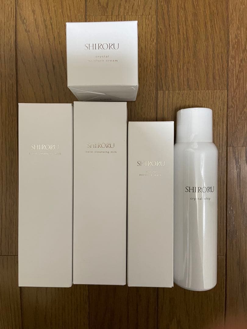 （新品、未使用） 化粧水、クリーム、洗顔料、クレンジング2本