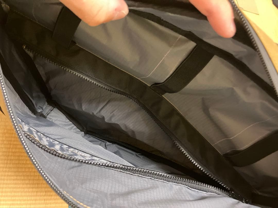 POMSAMハンドメイドフレームバッグ