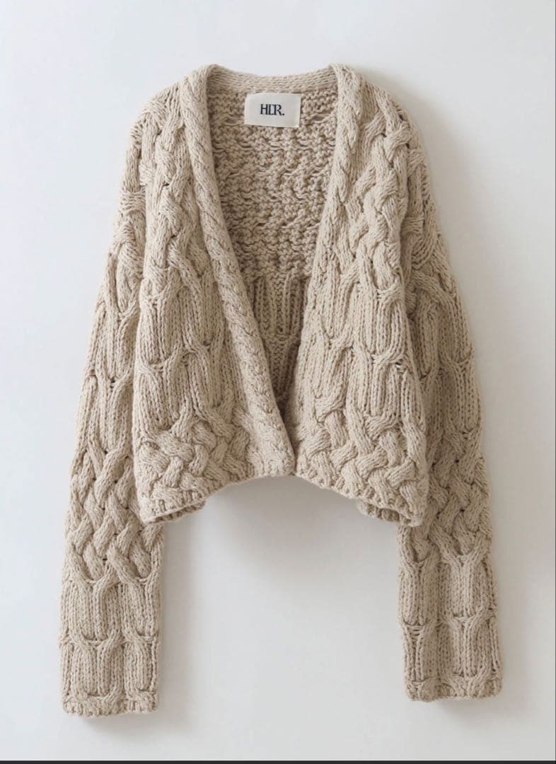 HER. 未使用 ハンドニットカーディガン ベージュ エトレ