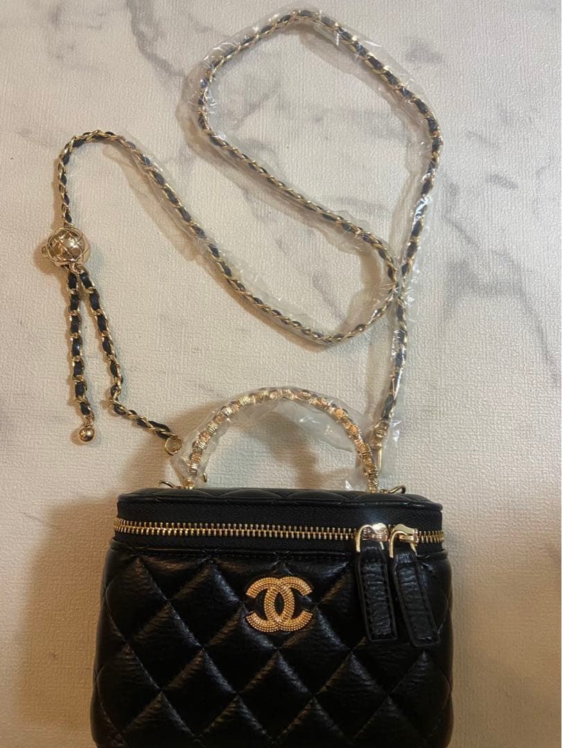 シャネル⭐︎ブラックバニティ　ノベルティ