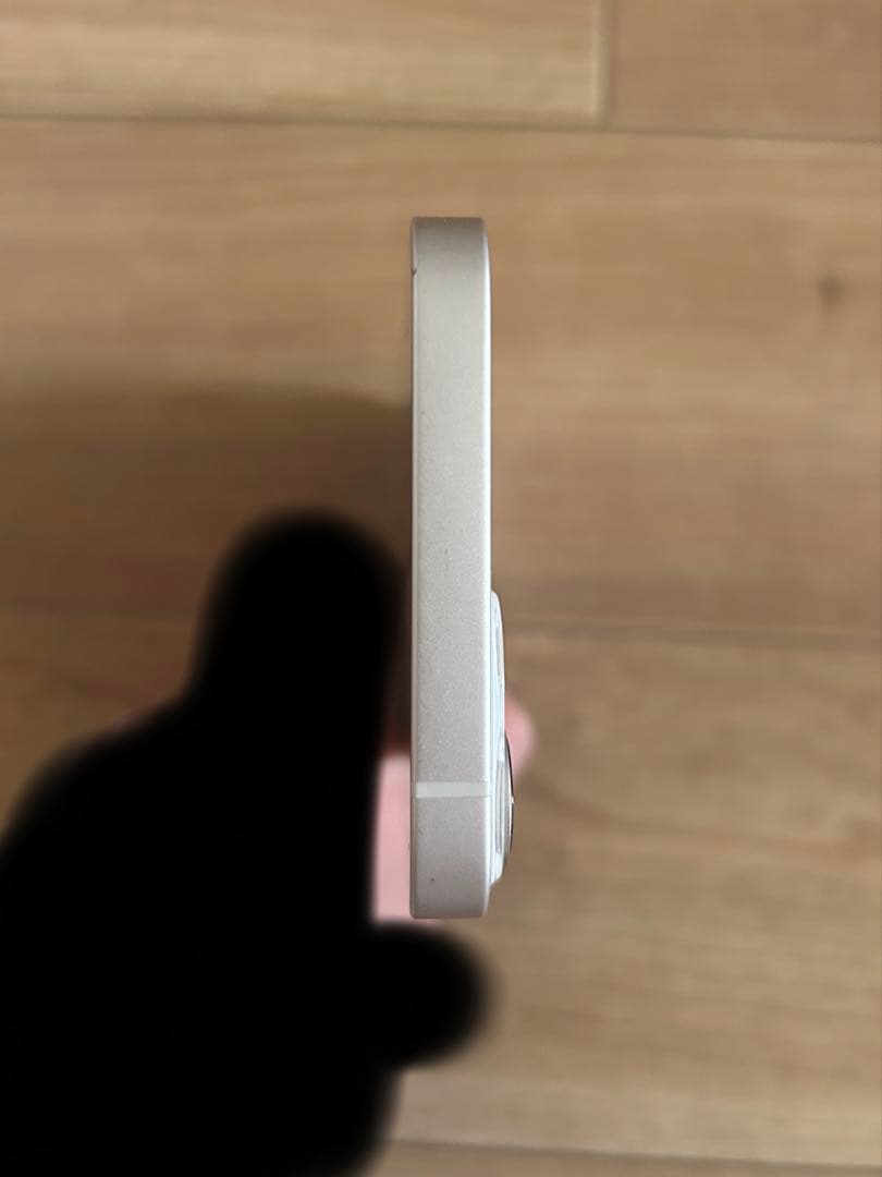 iPhone13 本体 128GB スターライト