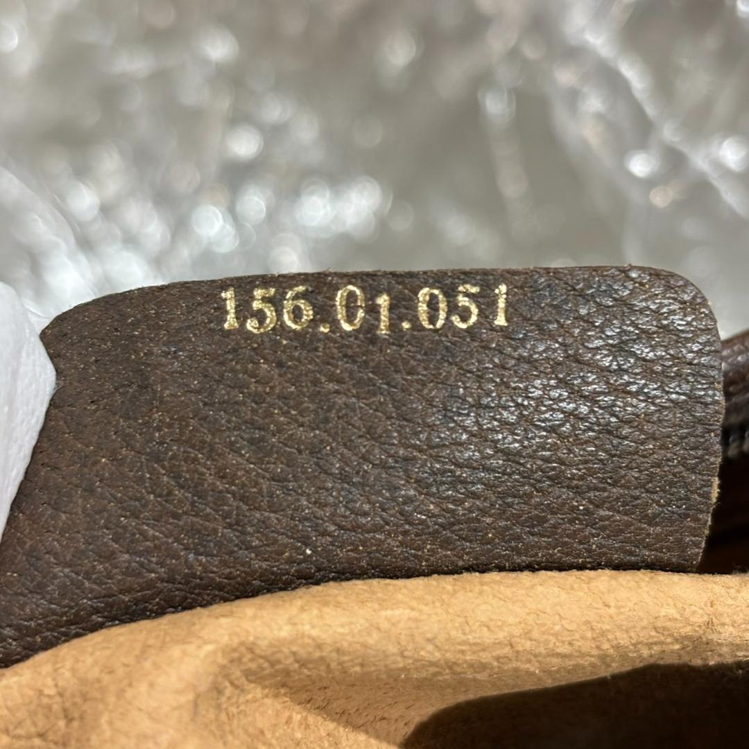 GUCCI GG柄 クラッチバッグ ベージュ Y089