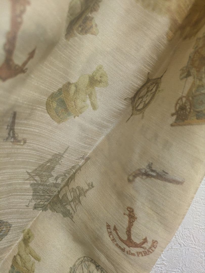 ★ALICE and thePIRATES★ワンピース★新品同様★