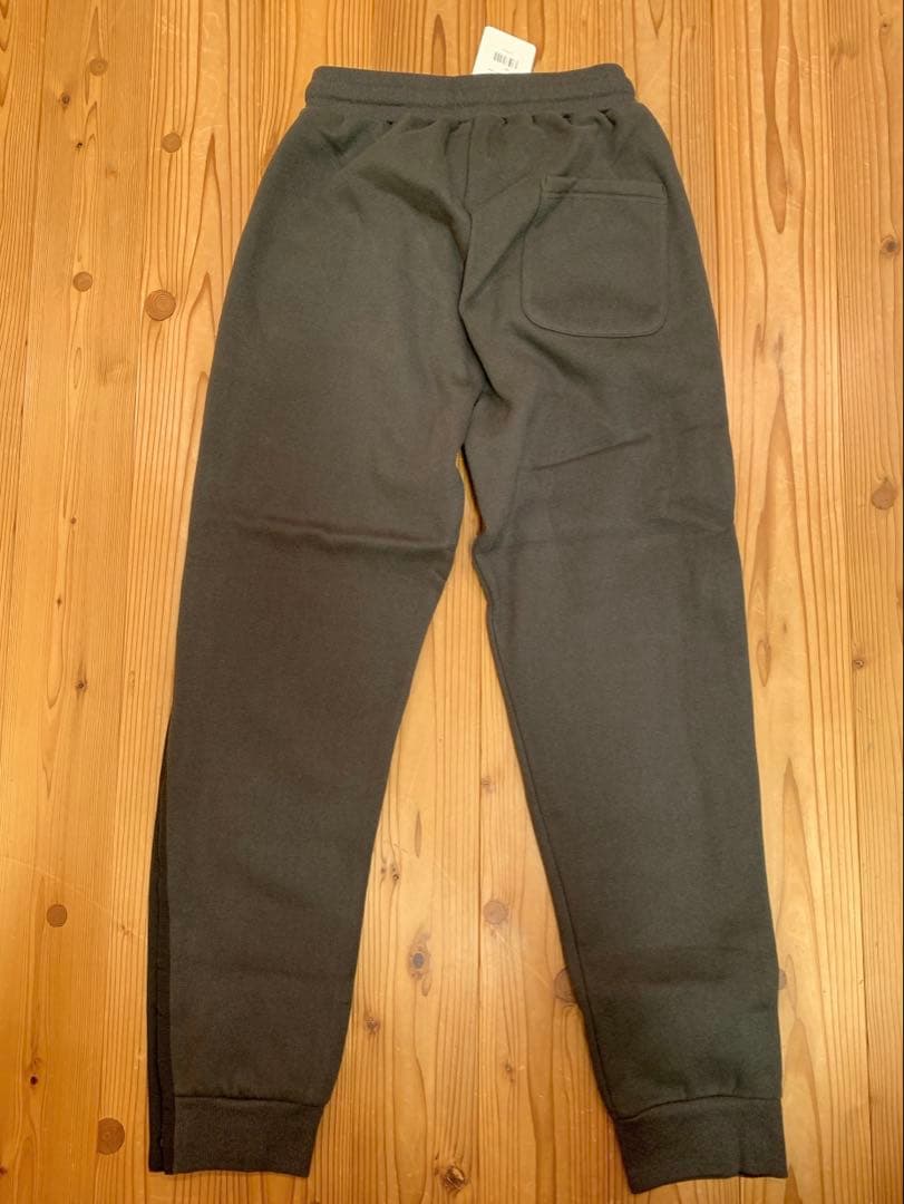 あ*ぃ様 AKTR アクター　バスケットボール　サイトスナップスウェットパンツ