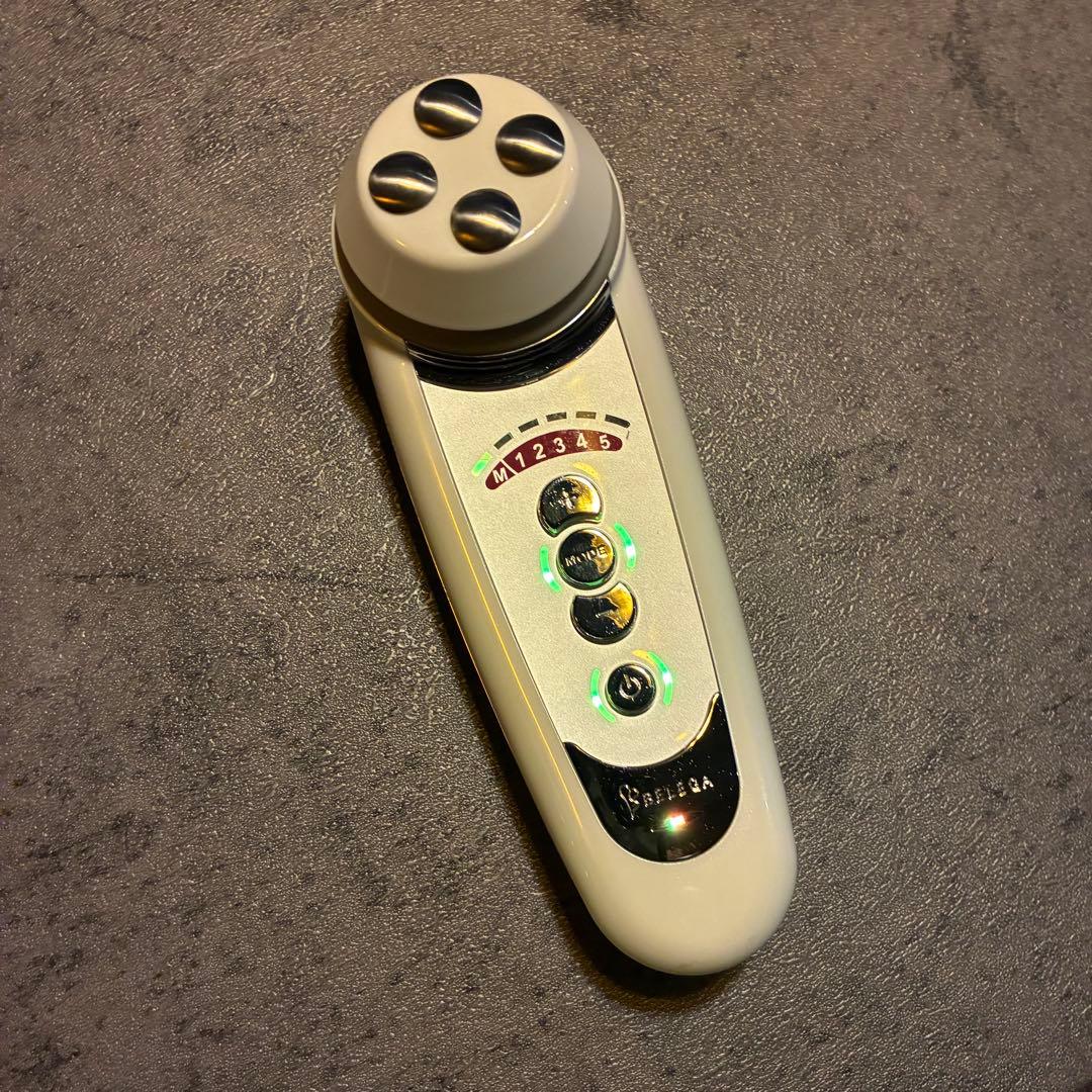 セルキュア4t+ 美顔器　顔痩せ　リフトアップ　毛穴　たるみ