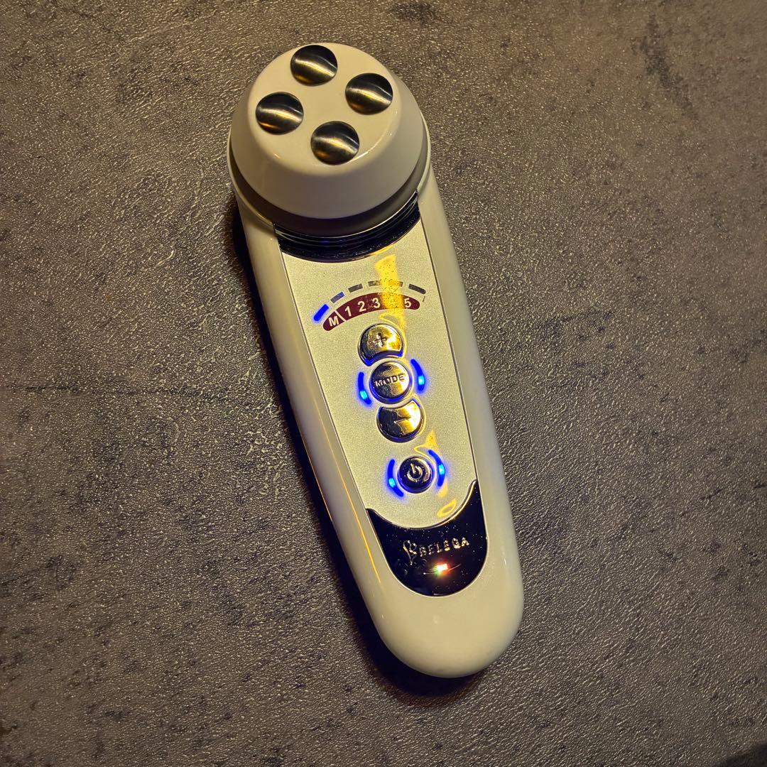 セルキュア4t+ 美顔器　顔痩せ　リフトアップ　毛穴　たるみ