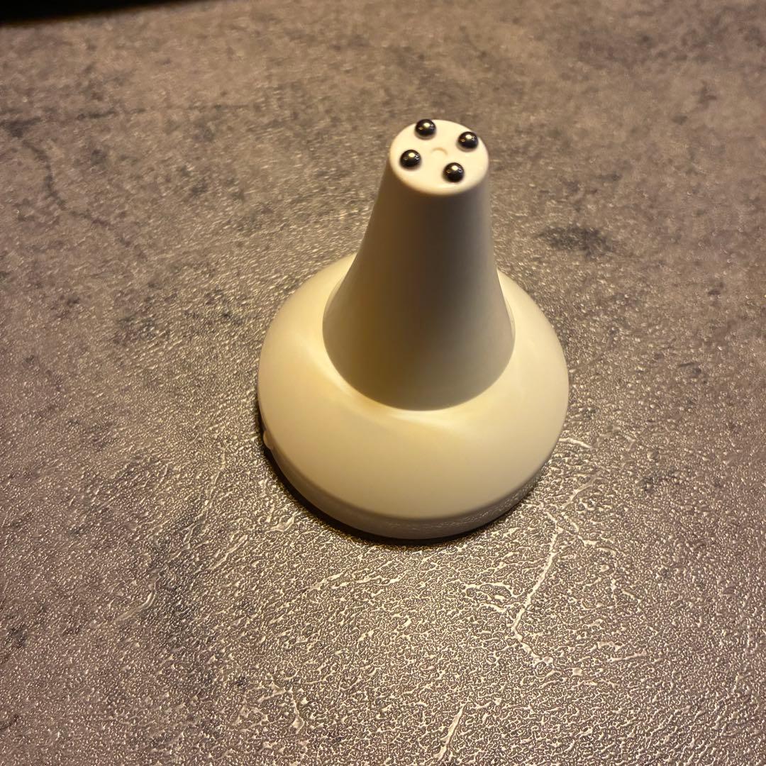 セルキュア4t+ 美顔器　顔痩せ　リフトアップ　毛穴　たるみ