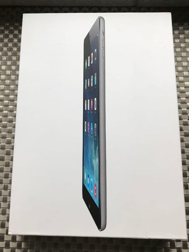iPad本体 Apple iPad Air 128GB (ME987J/A)