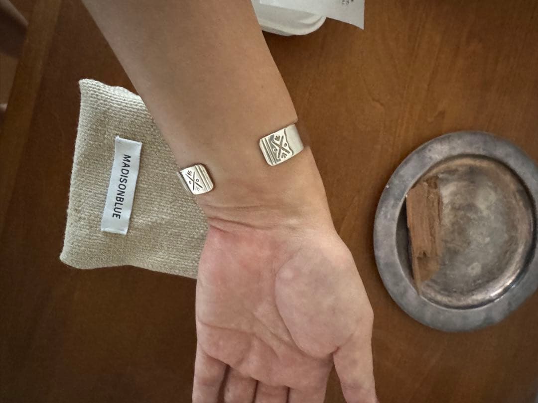 Madison Blue マディソンブルー　シルバー925バングル