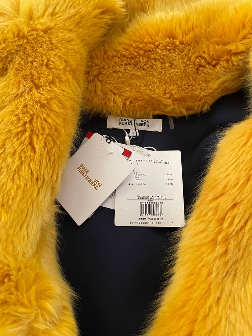 値下げ。希少ダイアンフォンファスティンバーグ新品タグ付きファーコートイエロー