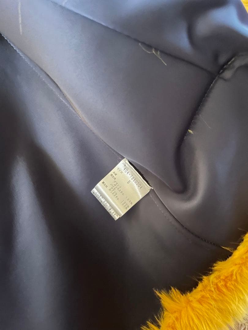 値下げ。希少ダイアンフォンファスティンバーグ新品タグ付きファーコートイエロー