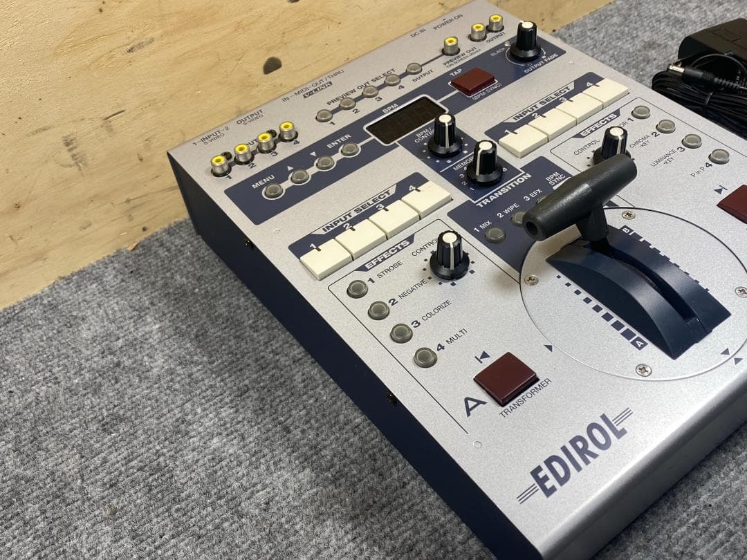 Roland edirol V-4 ビデオミキサー