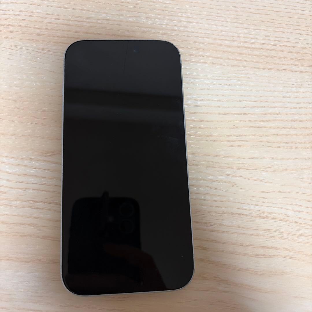 iPhone15 128GB 本体