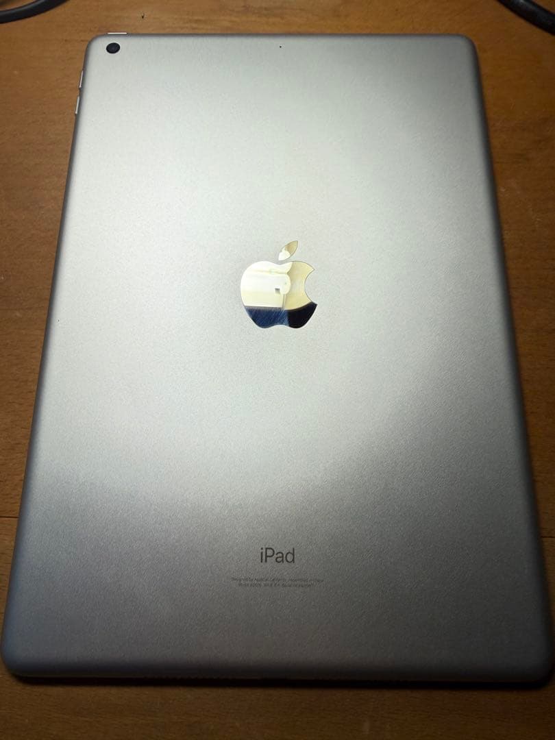 iPad 第9世代 シルバー 64GB【ゴーストタッチあり】