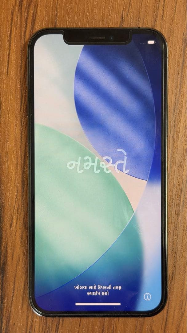 Apple iPhone 12Pro 256GB 本体　au