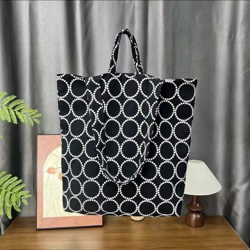 タンバリン　トートバッグ　ショルダー　ブラック