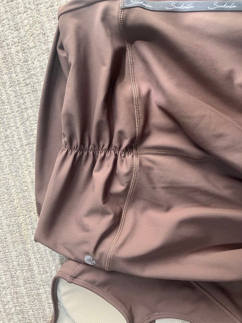 SUKALA セットアップ　ブラウン