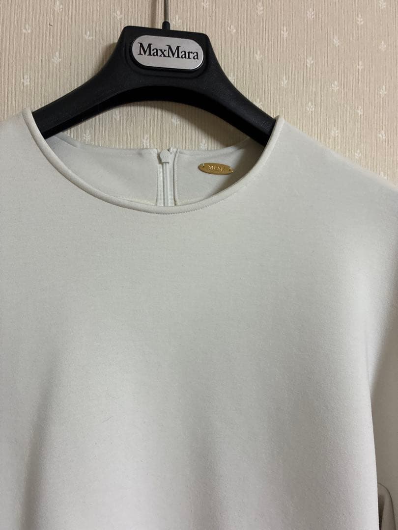 ピ*チ様 Deuxieme Classe dumblefit プルオーバー　ナチ