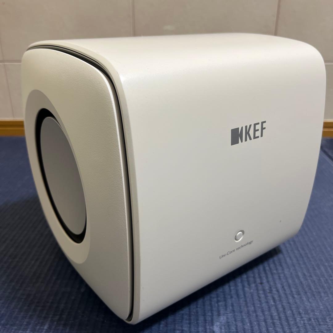 y*n様 KEF ワイヤレスサブウーファー ホワイト