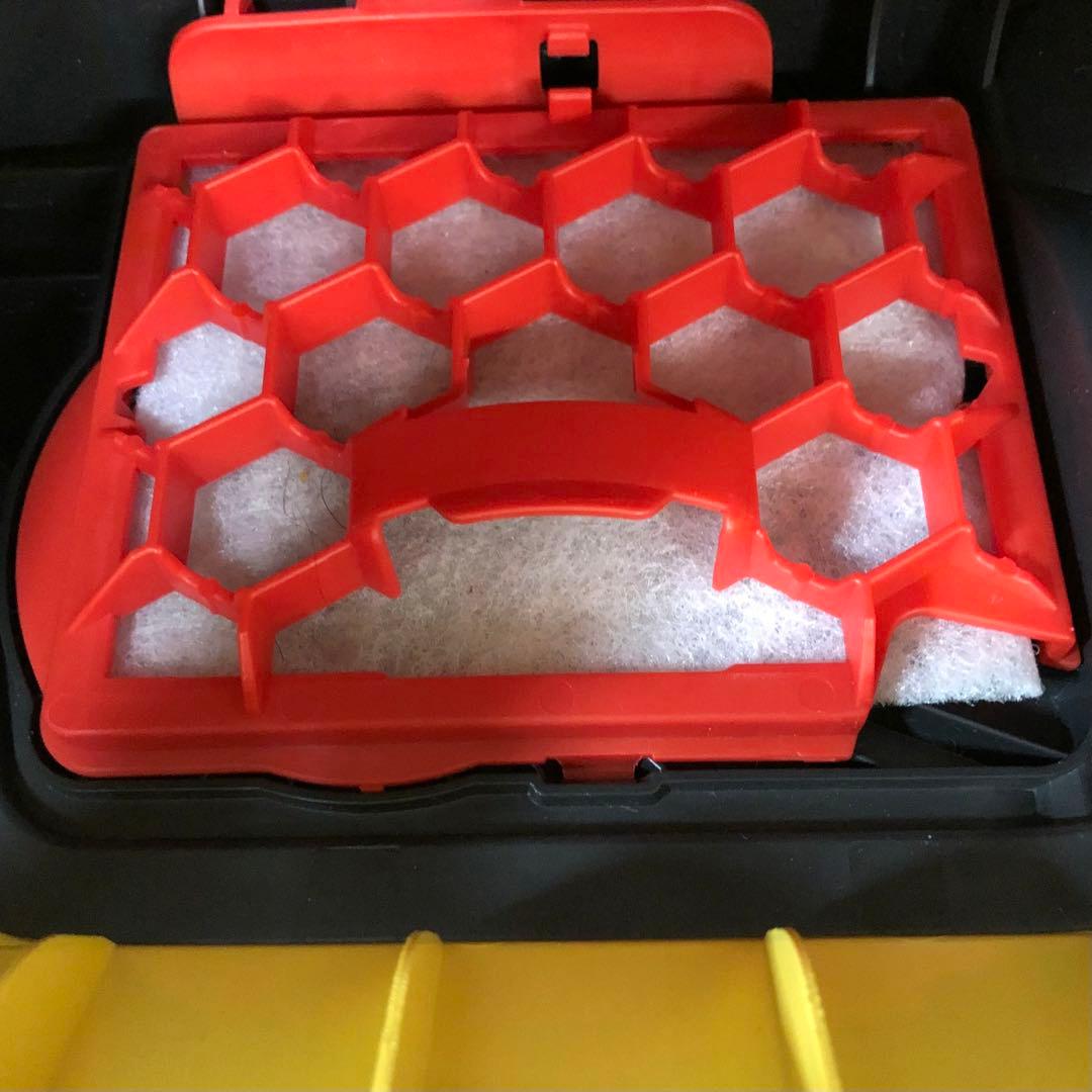 Miele ミーレ　紙パック式掃除機　Compact C2 SDAO0 イエロー