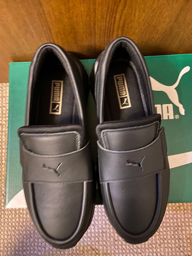 PUMA ブラック 24.5ローファー 厚底