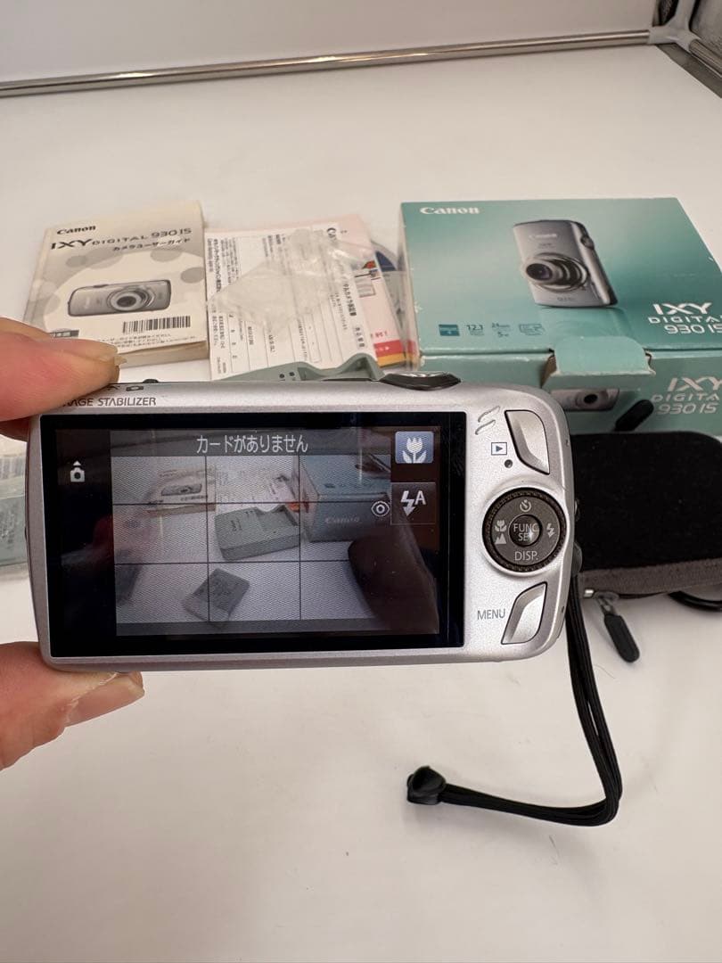 【美品】Canon IXY930IS デジタルカメラ シルバー